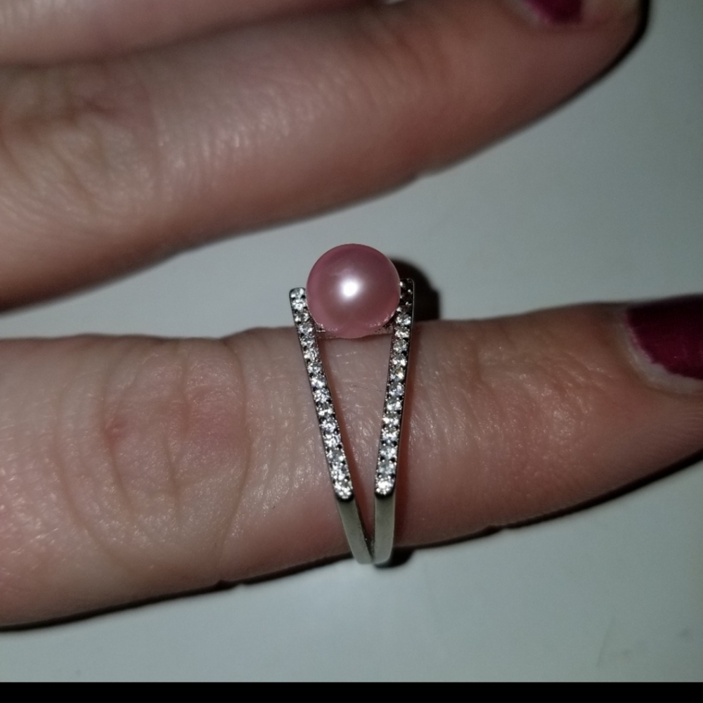 Real saltwater pearl ring